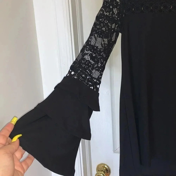 Belldini Unique Lace Top Black Size S - Picture 4 of 5